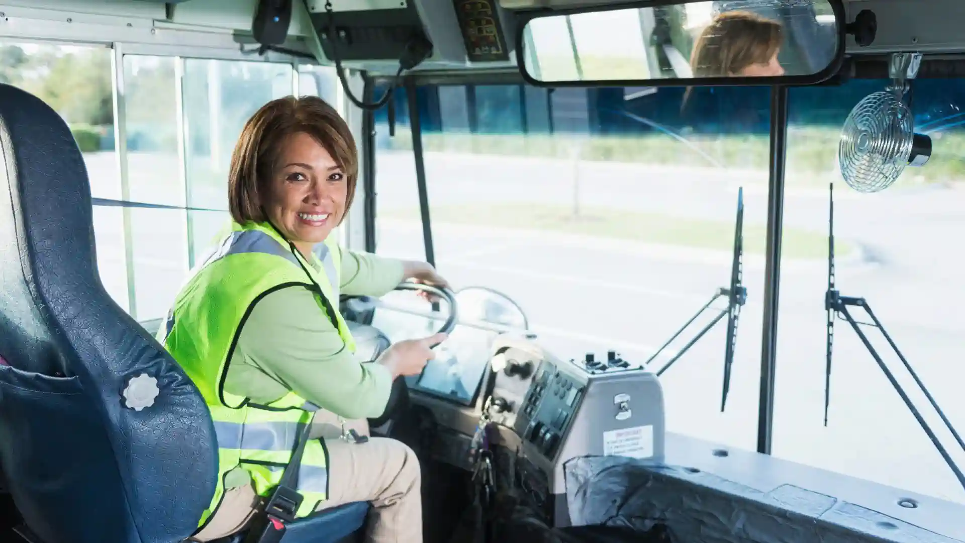 работа водителем австобуса в нидерландах